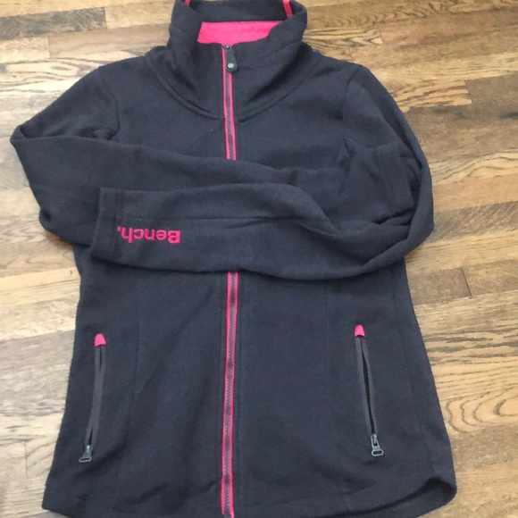 Bench Zip Up - Picture 1 of 3